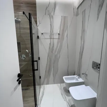 Hera Deluxe Apartmán Tirana